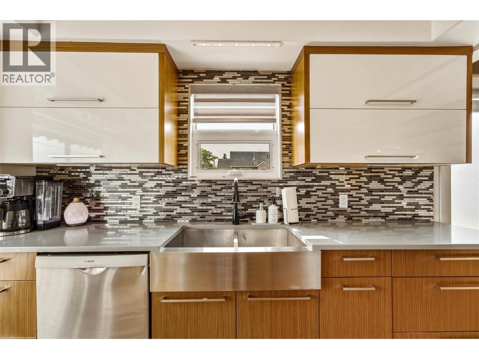 1701 34 Street, Vernon