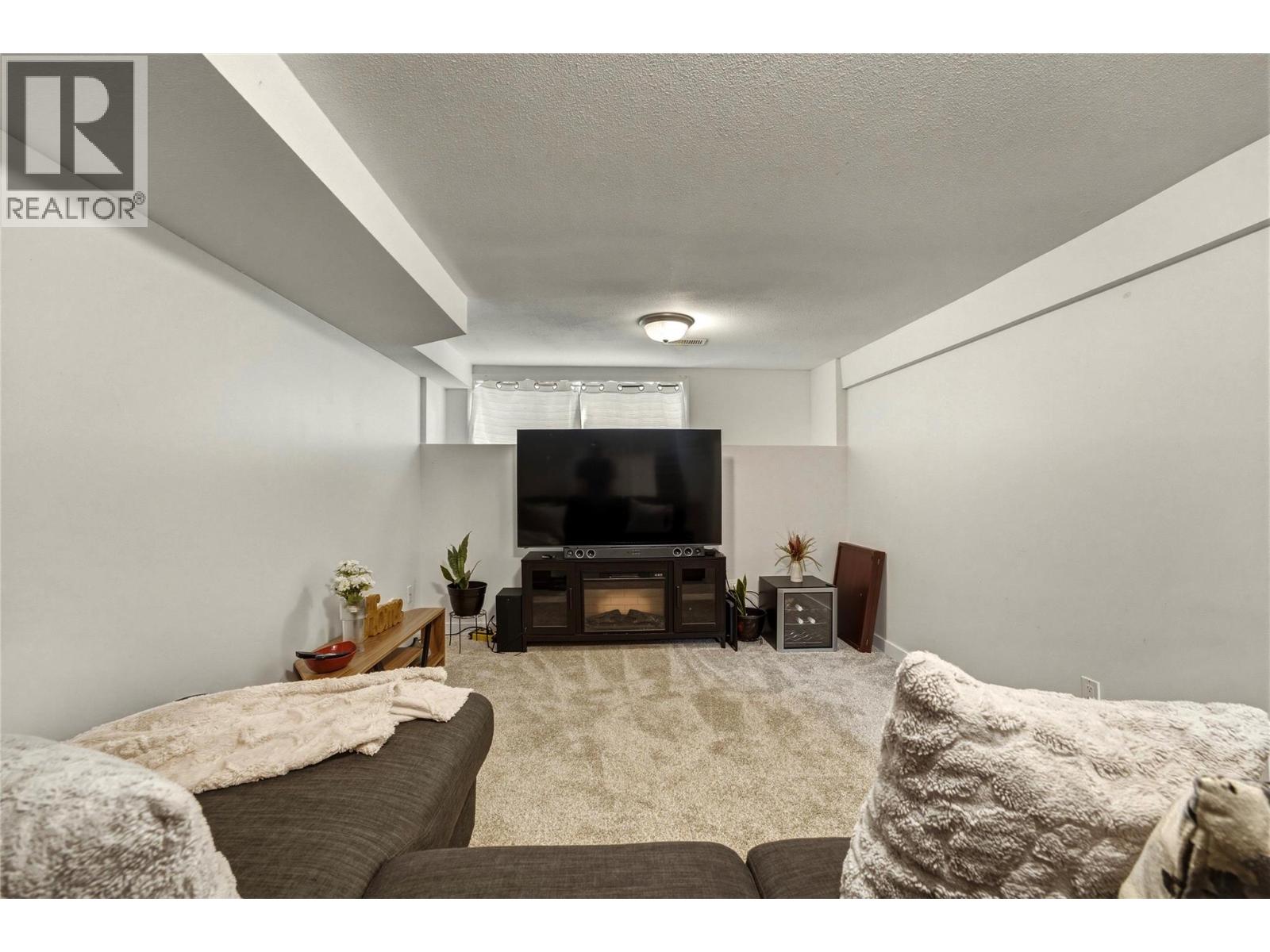 1701 34 Street, Vernon