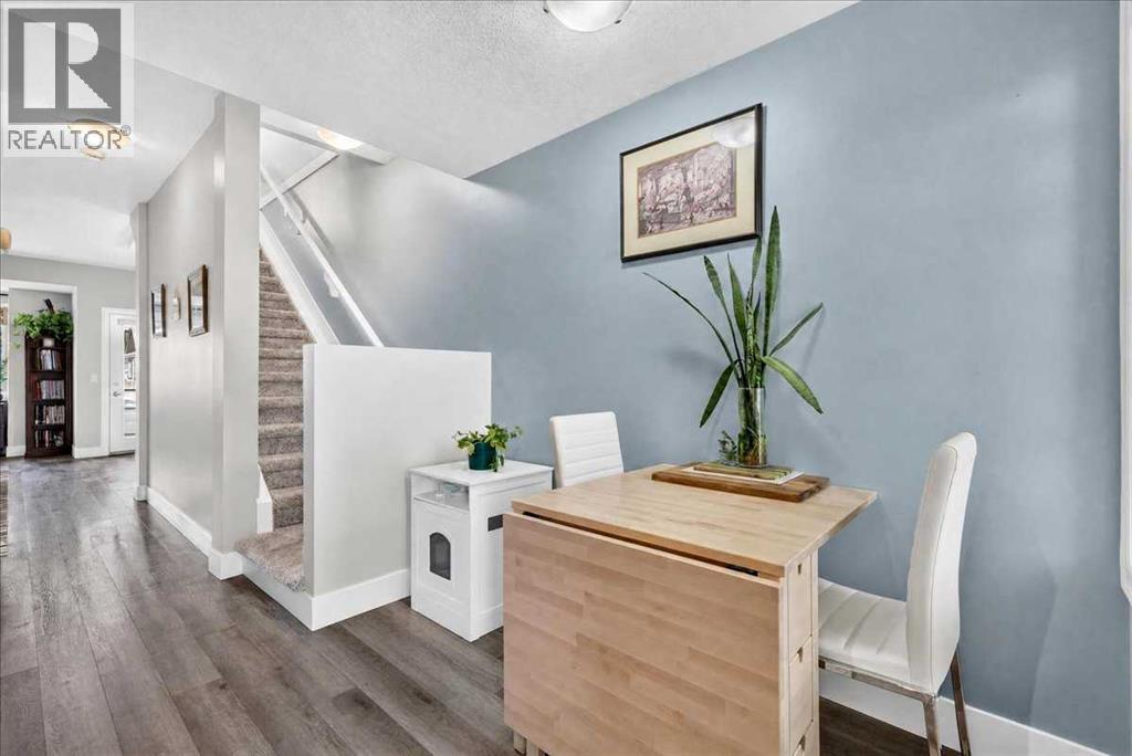 #1016 121 Copperpond Common SE - 23