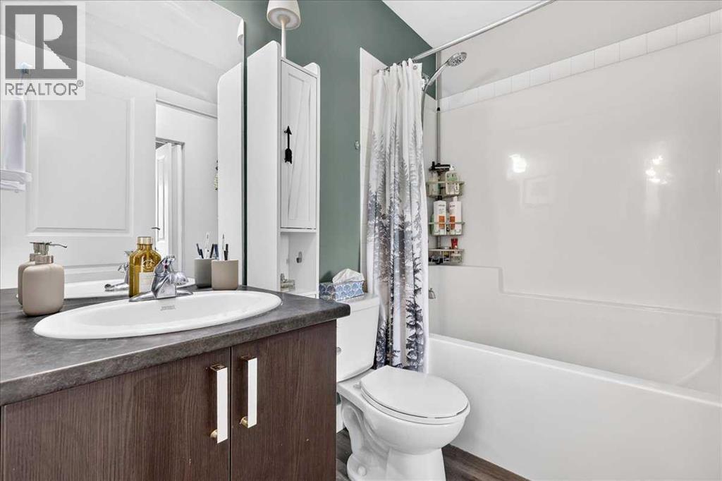 #1016 121 Copperpond Common SE - Image 39