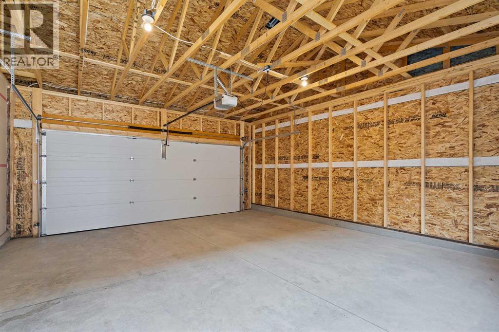 1006 Mahogany Boulevard SE - Image 30