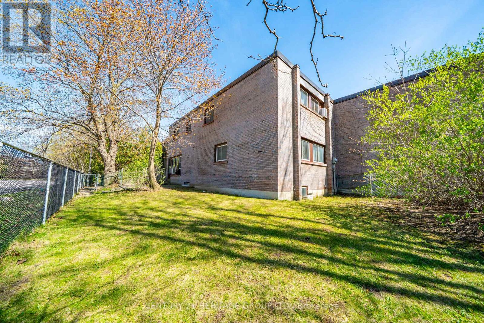 19 CANDY COURT WAY - 44