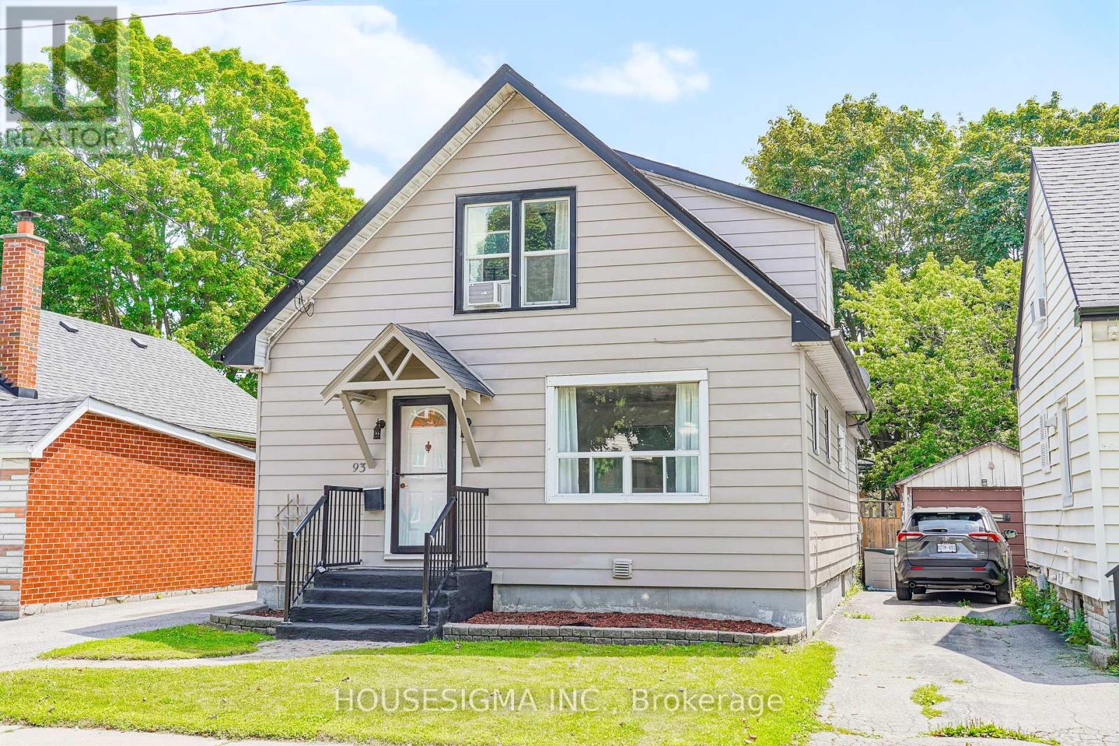 93 BROCK STREET W - 2