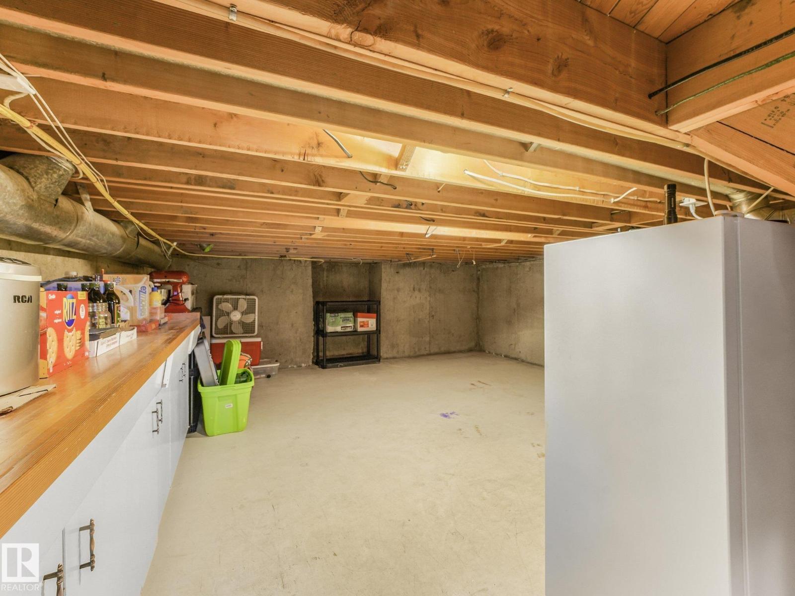 9525 87 ST - Image 49