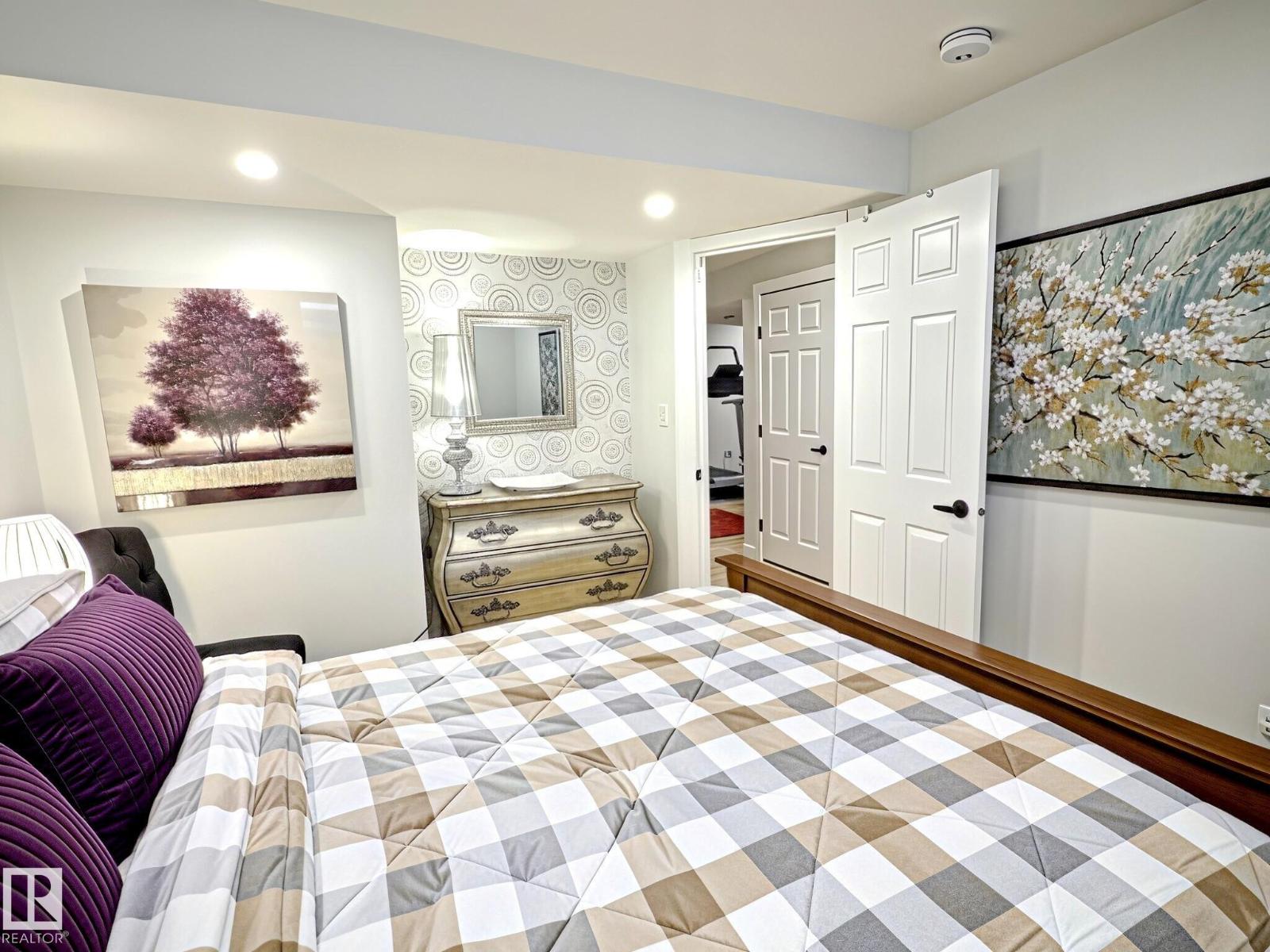 #17 10 Blackburn DR SW - 29