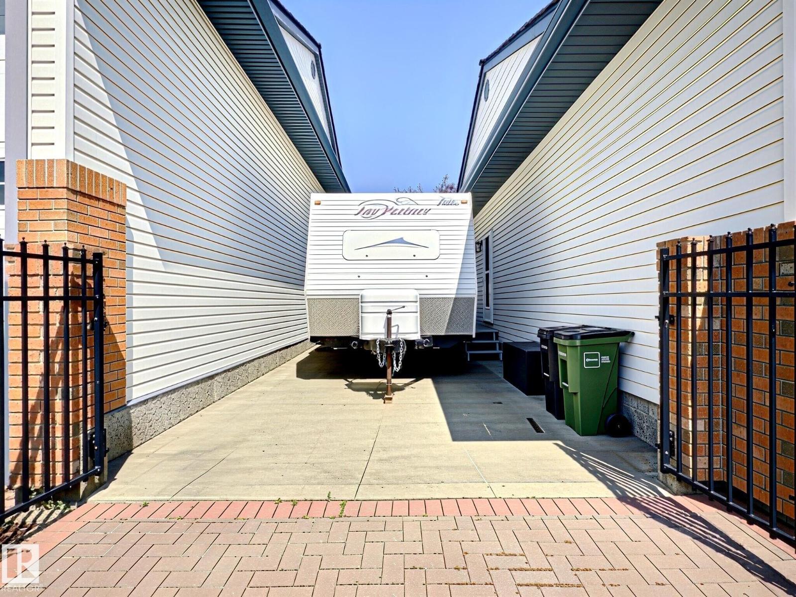 #17 10 Blackburn DR SW - Image 37