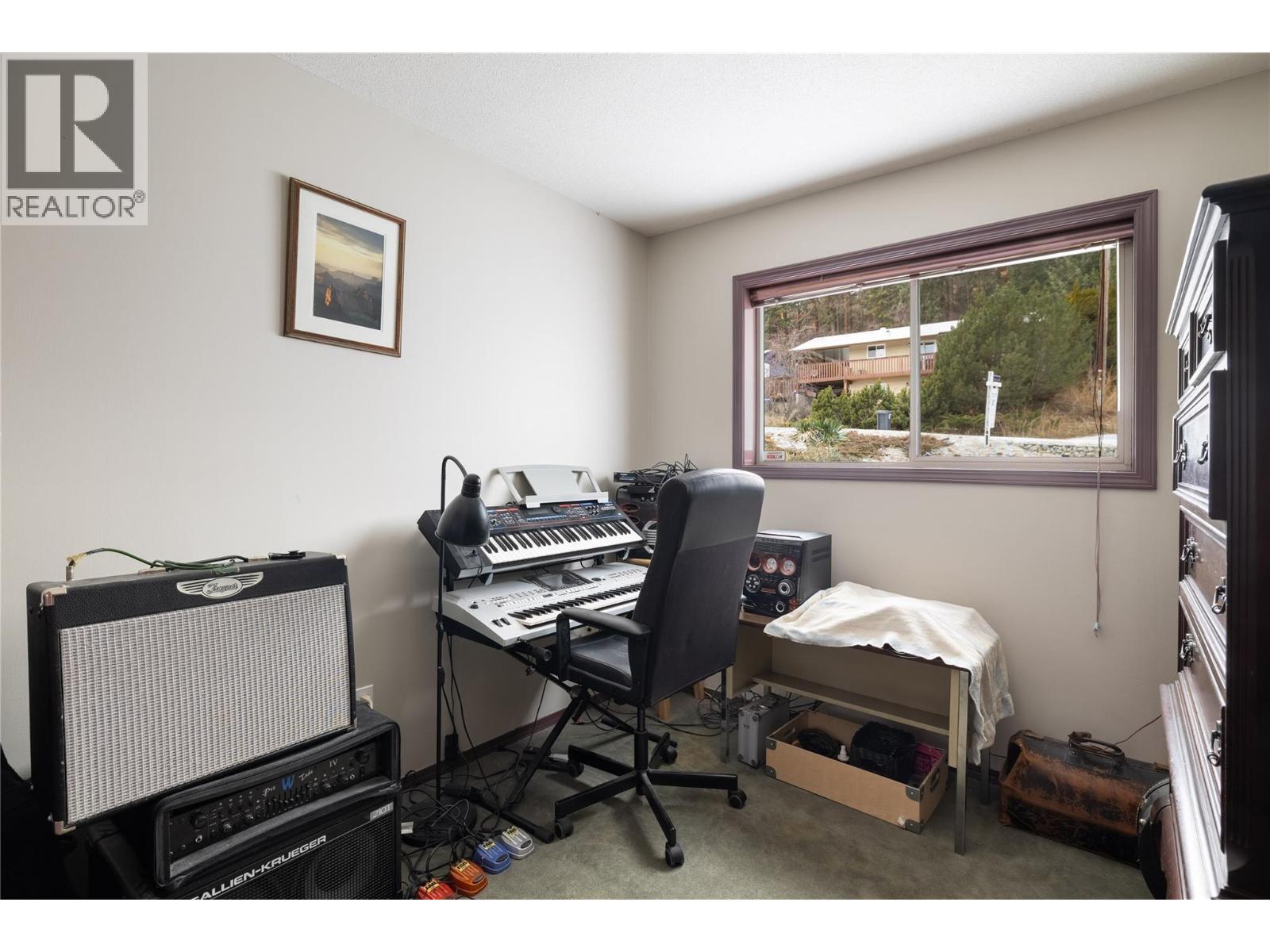  3439 McIver Road, West Kelowna