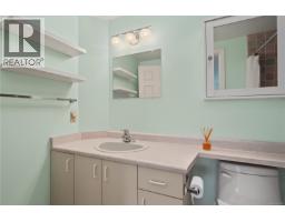 319 9882 Fifth St, Sidney, BC V8L2X3 Photo 21