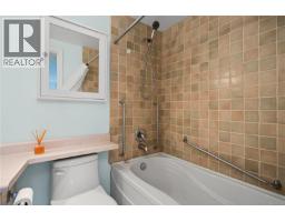 319 9882 Fifth St, Sidney, BC V8L2X3 Photo 22