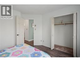 319 9882 Fifth St, Sidney, BC V8L2X3 Photo 24