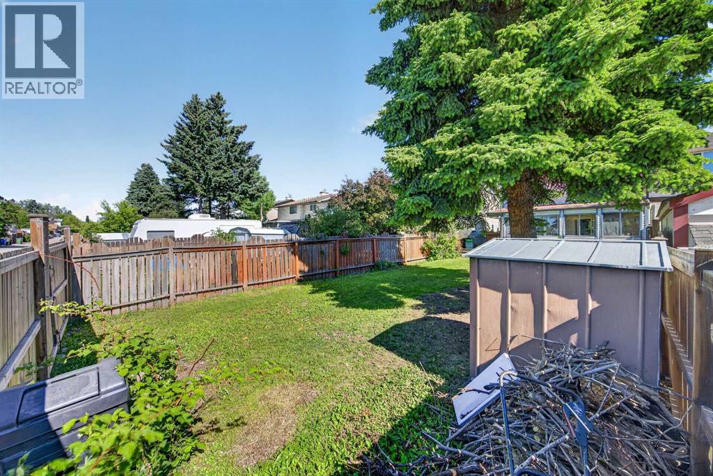 6417 26 Avenue NE - 43