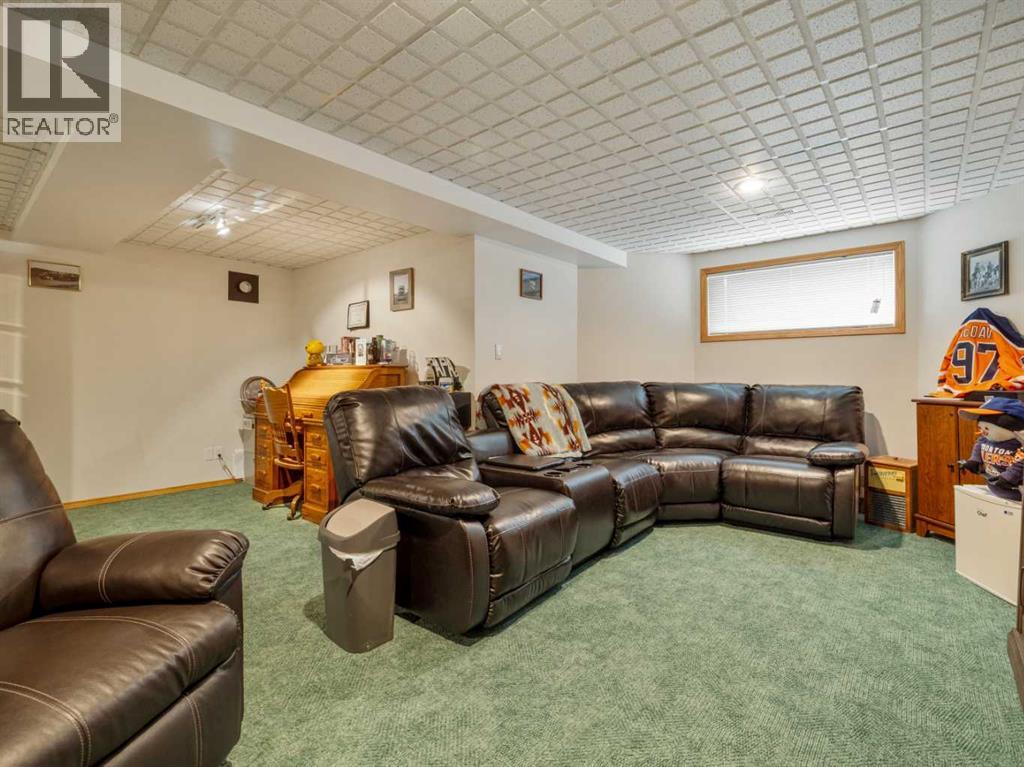 123 Fairway Drive - 33