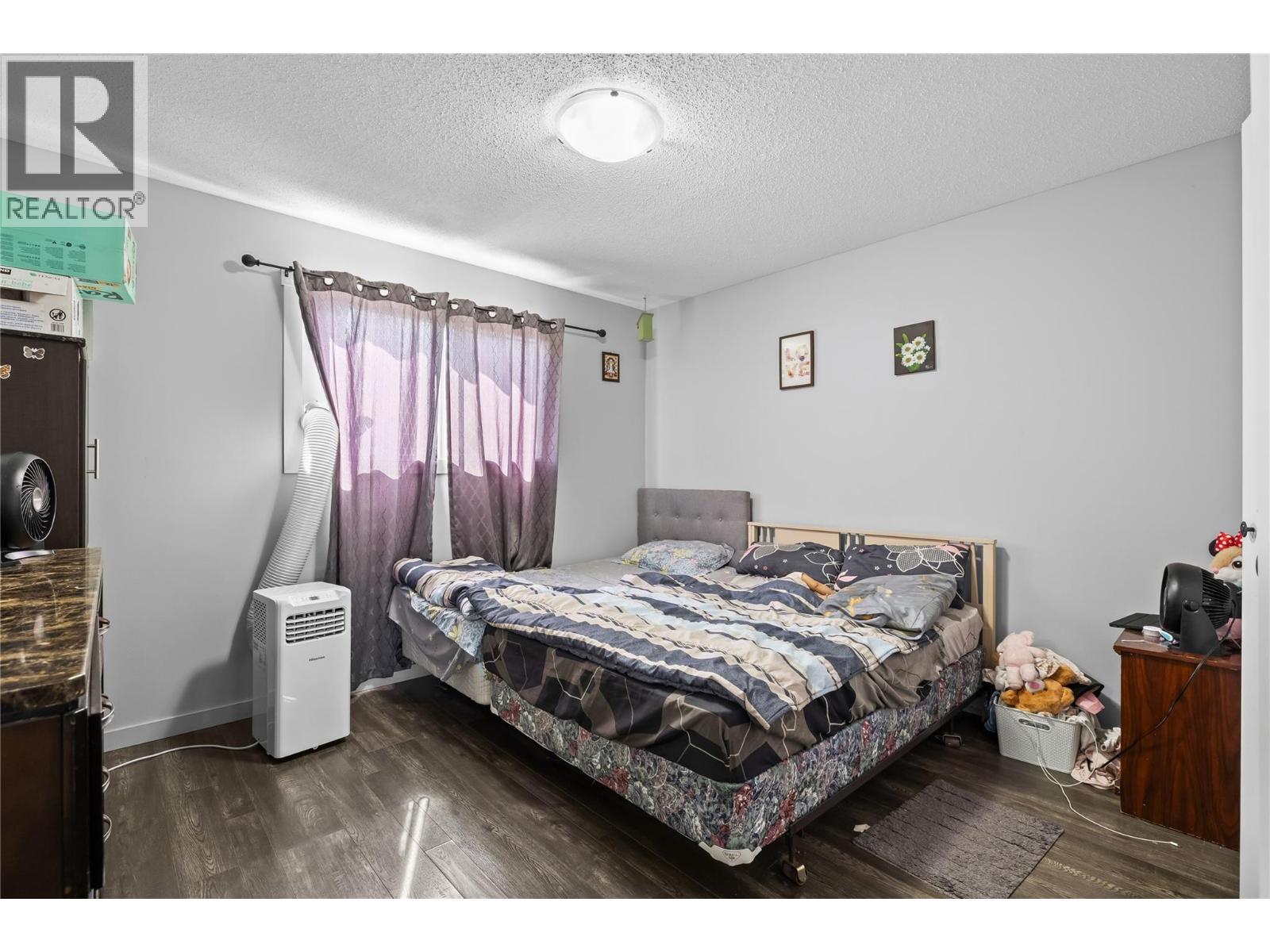 156-158 Adventure Road - Image 27