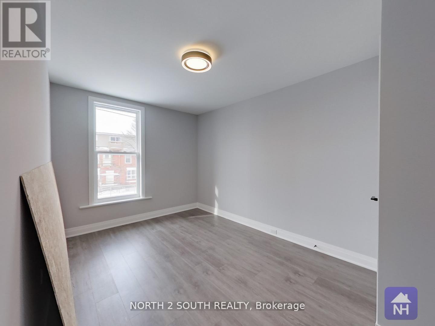 190 STEWART STREET - 14