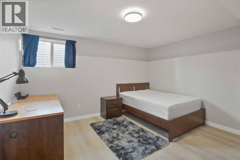 3 Taylor Drive - 23