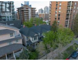 1316 15 Avenue SW - photo 2