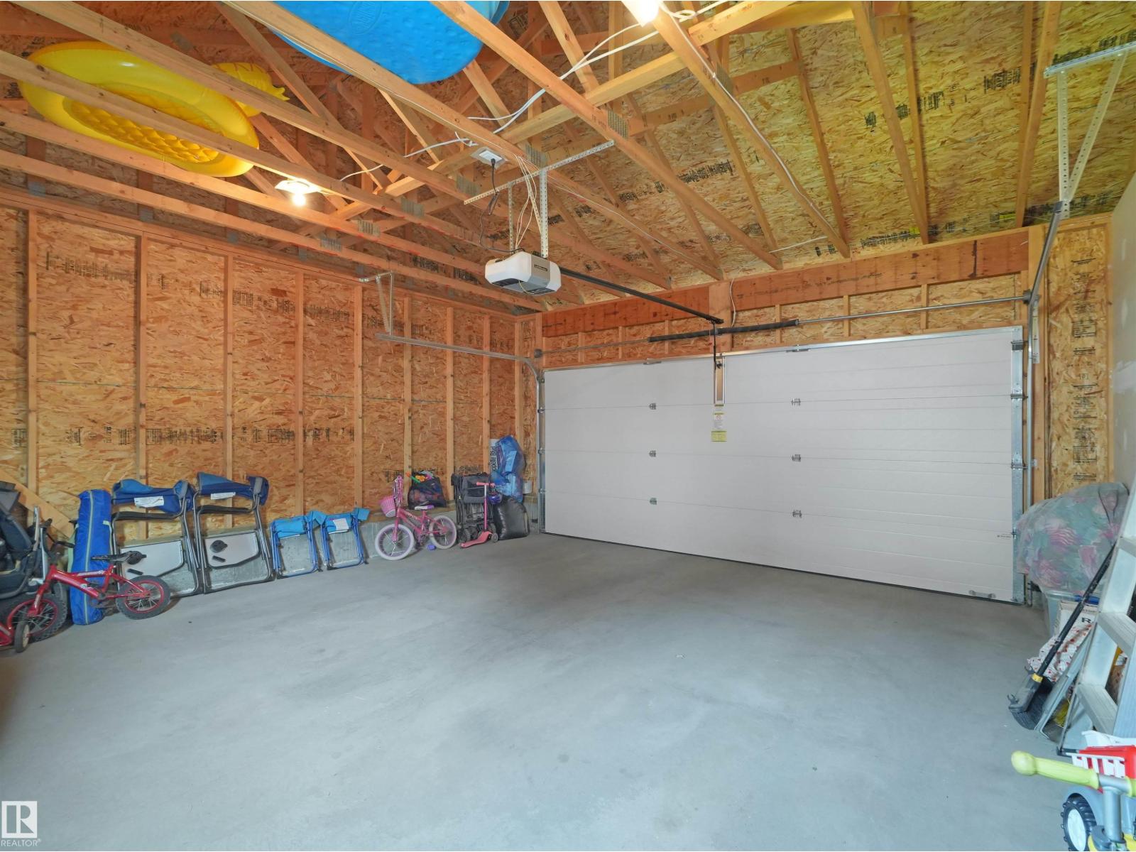 1318 CHAPPELLE BV SW - 38