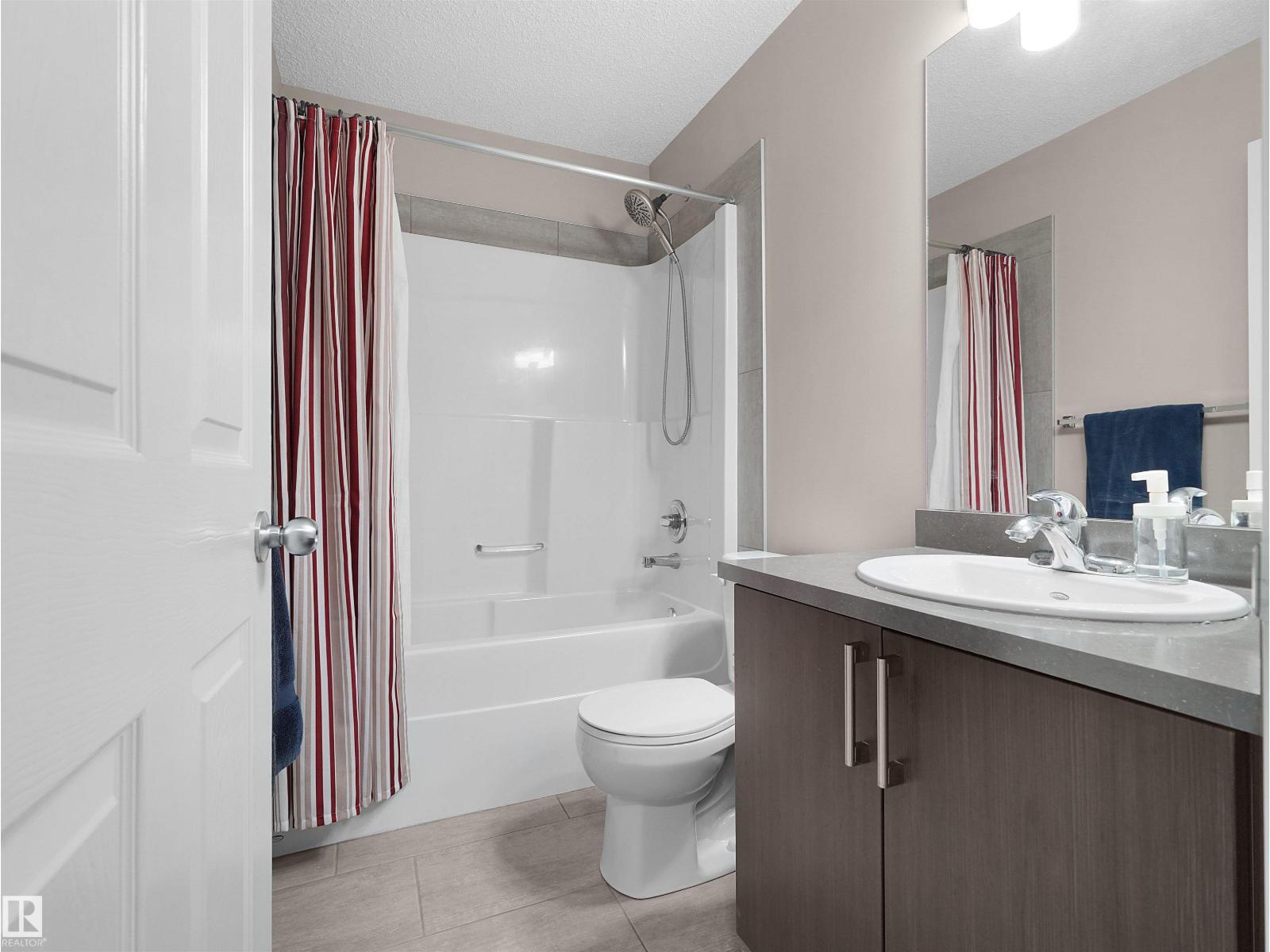 1318 CHAPPELLE BV SW - Image 20