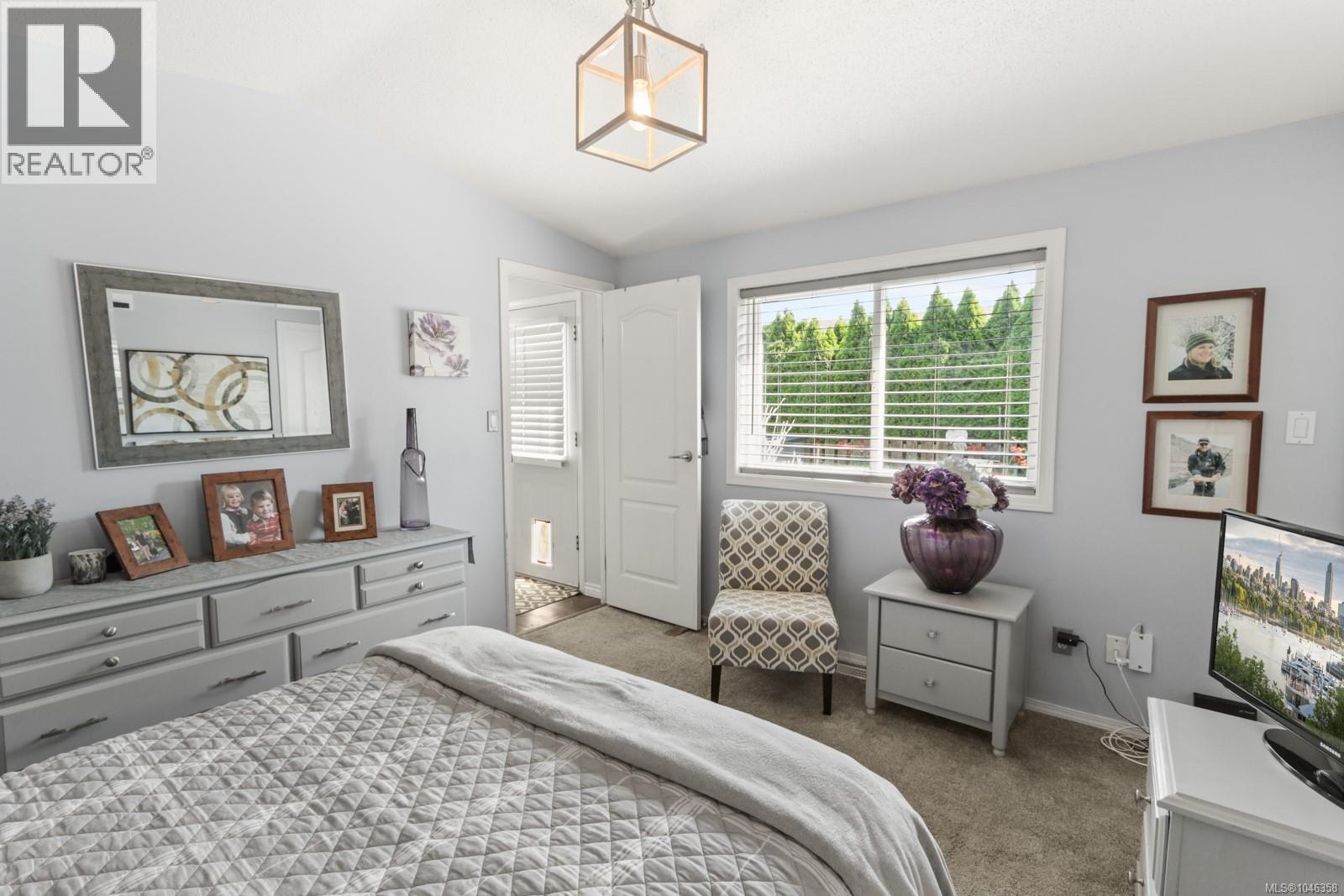 3871 King Arthur Dr - 30