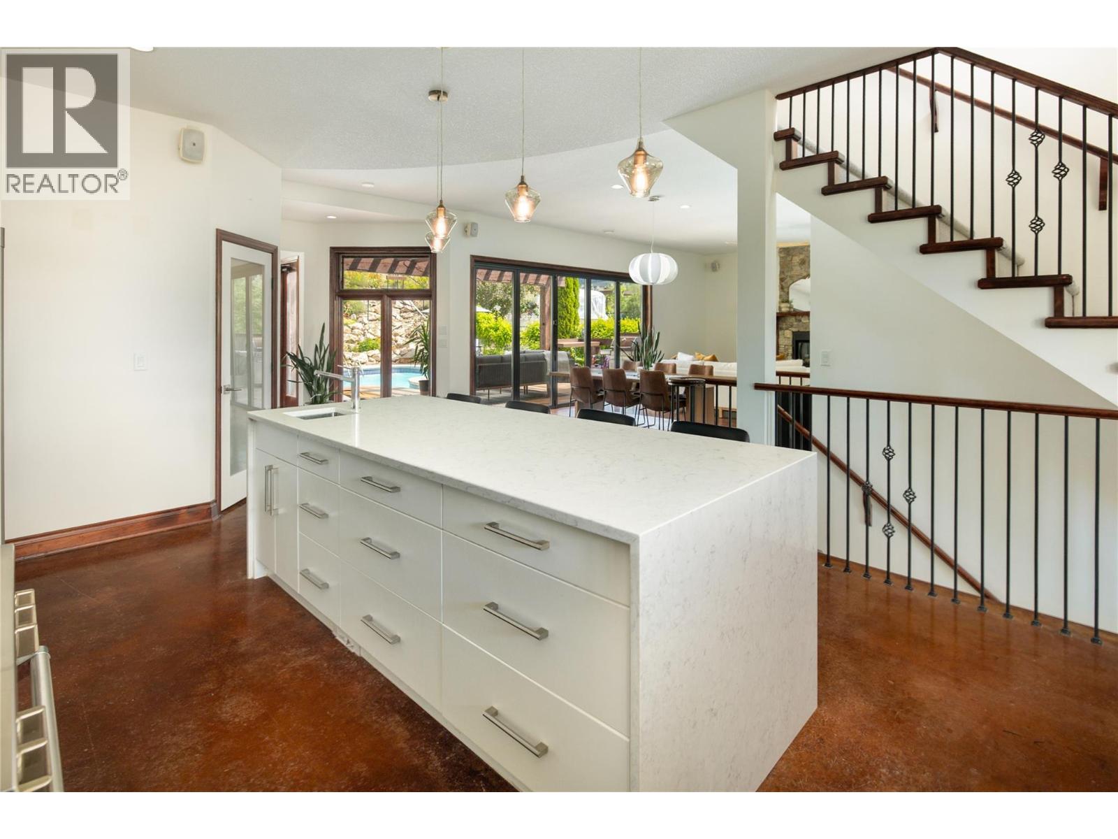 1107 Henderson Drive - 8
