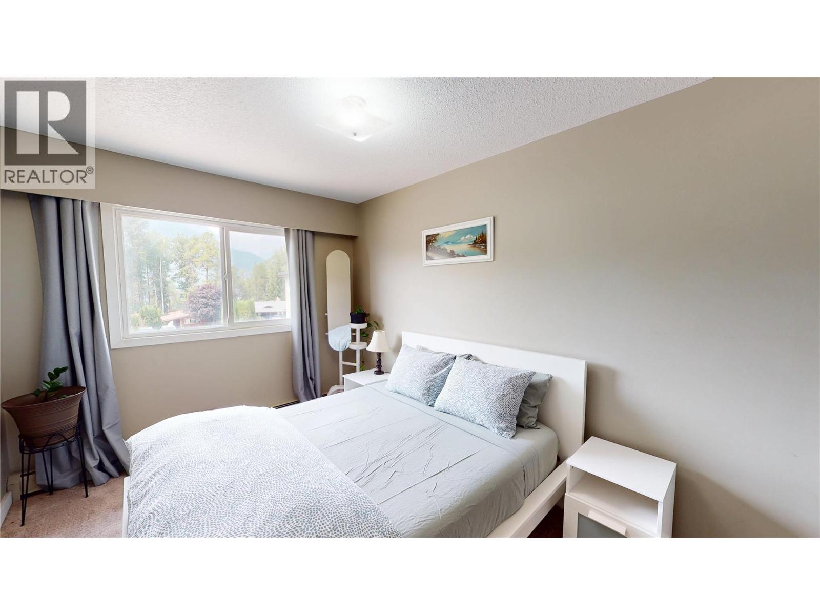 #302 45 Ridgemont Drive - 17