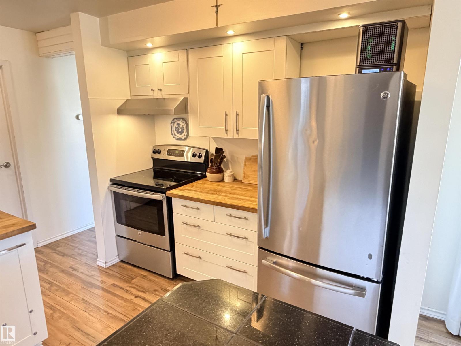 10248 109 Avenue - Photo 6