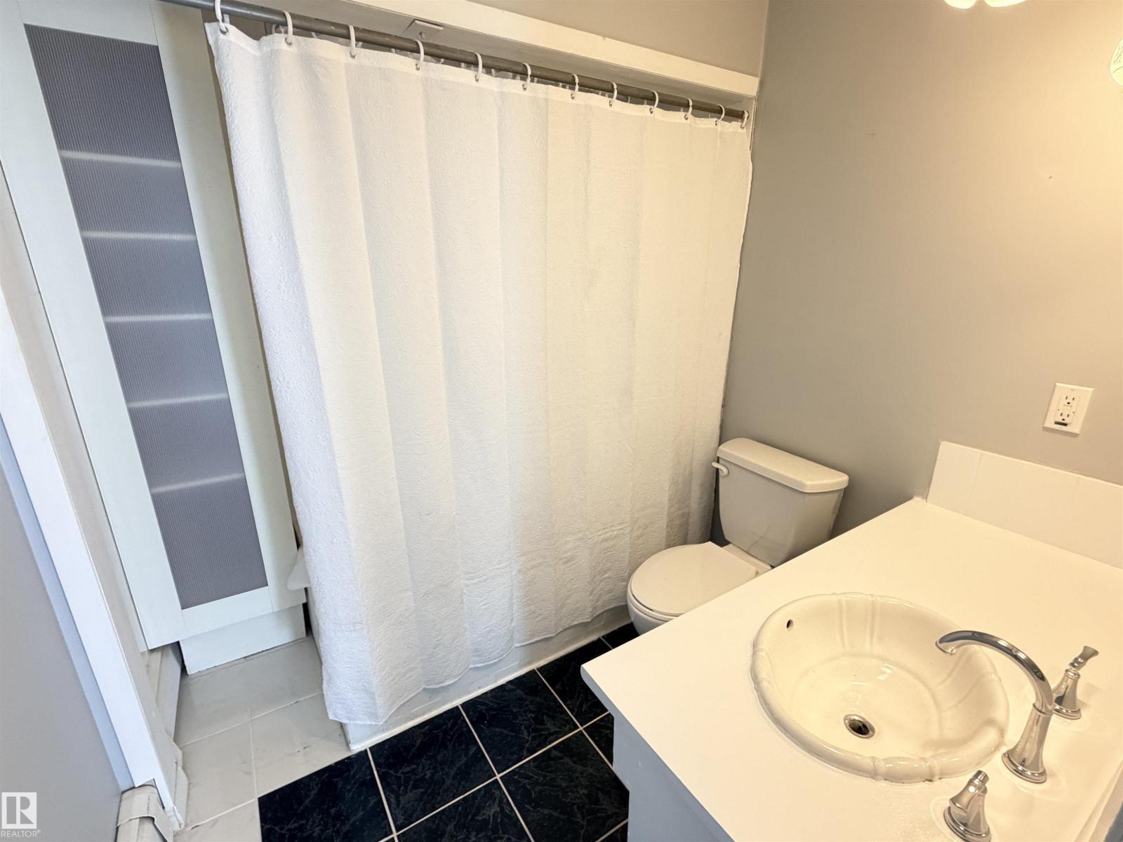 10248 109 Avenue - Photo 27
