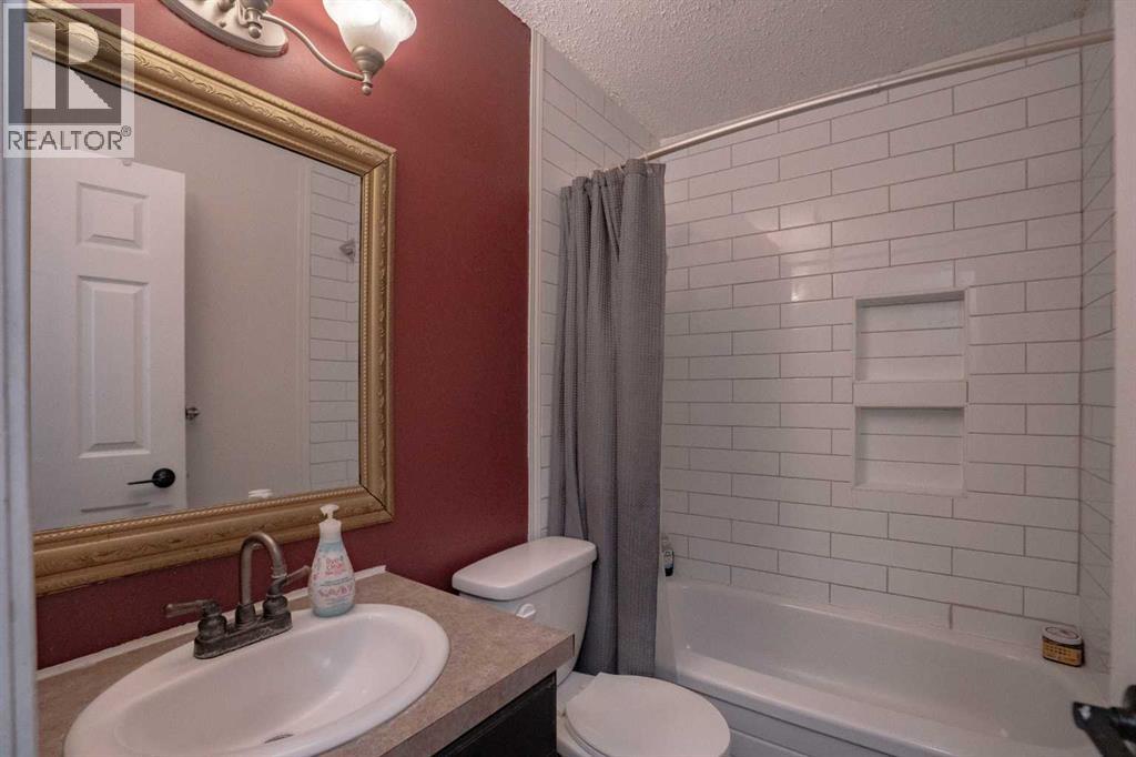 5210 54A Ave Avenue - Photo 16