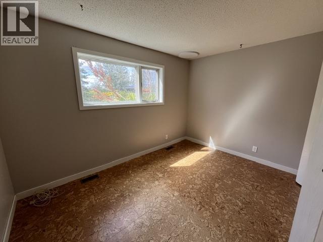 526 DOUGLASS DRIVE - Image 12
