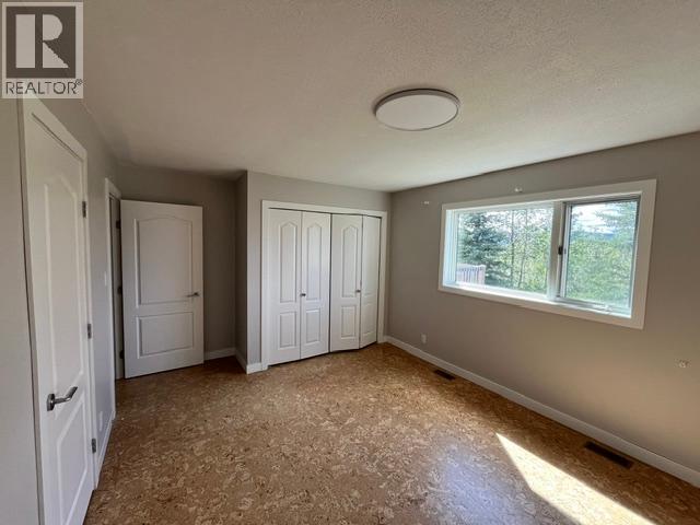 526 DOUGLASS DRIVE - Image 9