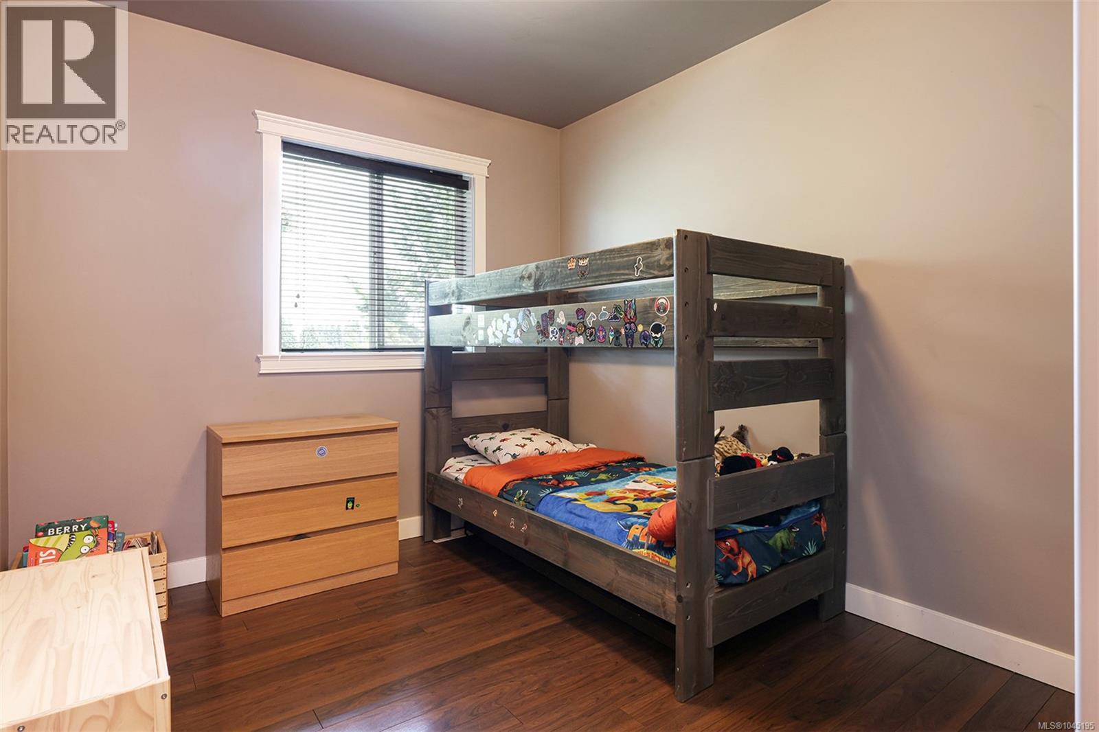 2712 Rydal Ave - 22