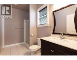 2712 Rydal Ave, Cumberland, BC V0R1S0 Photo 19