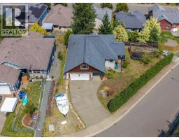 2712 Rydal Ave, Cumberland, BC V0R1S0 Photo 46