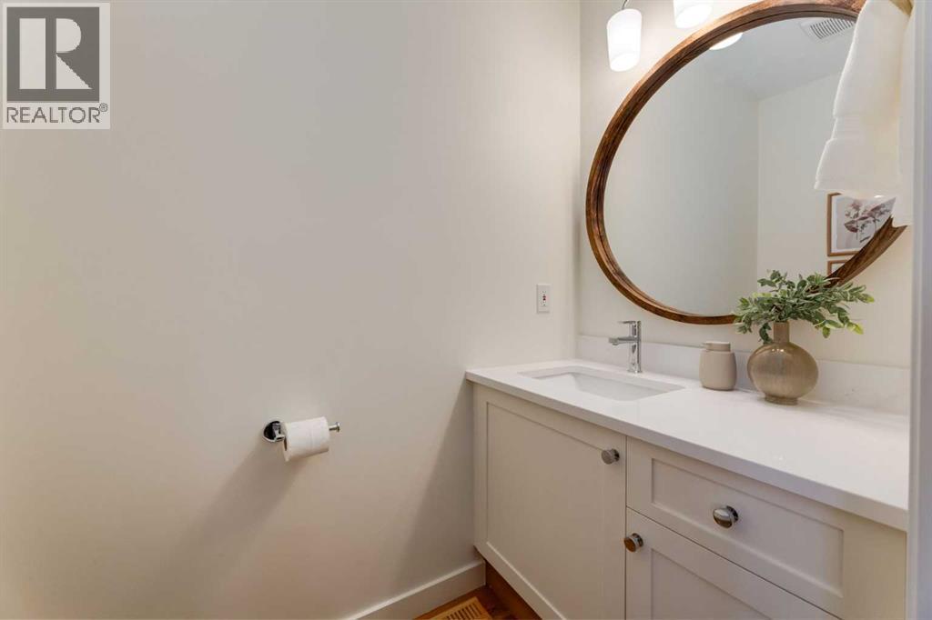 2218 3 Avenue NW - Image 12