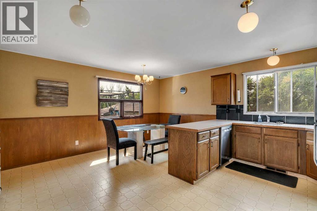 274126 64 Street E - Image 27