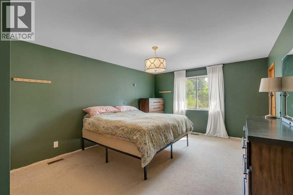 274126 64 Street E - Image 20