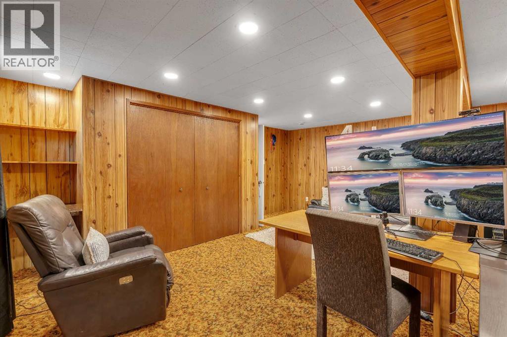 274126 64 Street E - Image 45