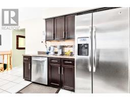 18 Locust Crescent, London South, ON N6E2K2 Photo 9
