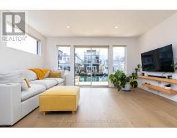 E65 - 7 Brimley Road S, Toronto, ON M1M3W3 Photo 6