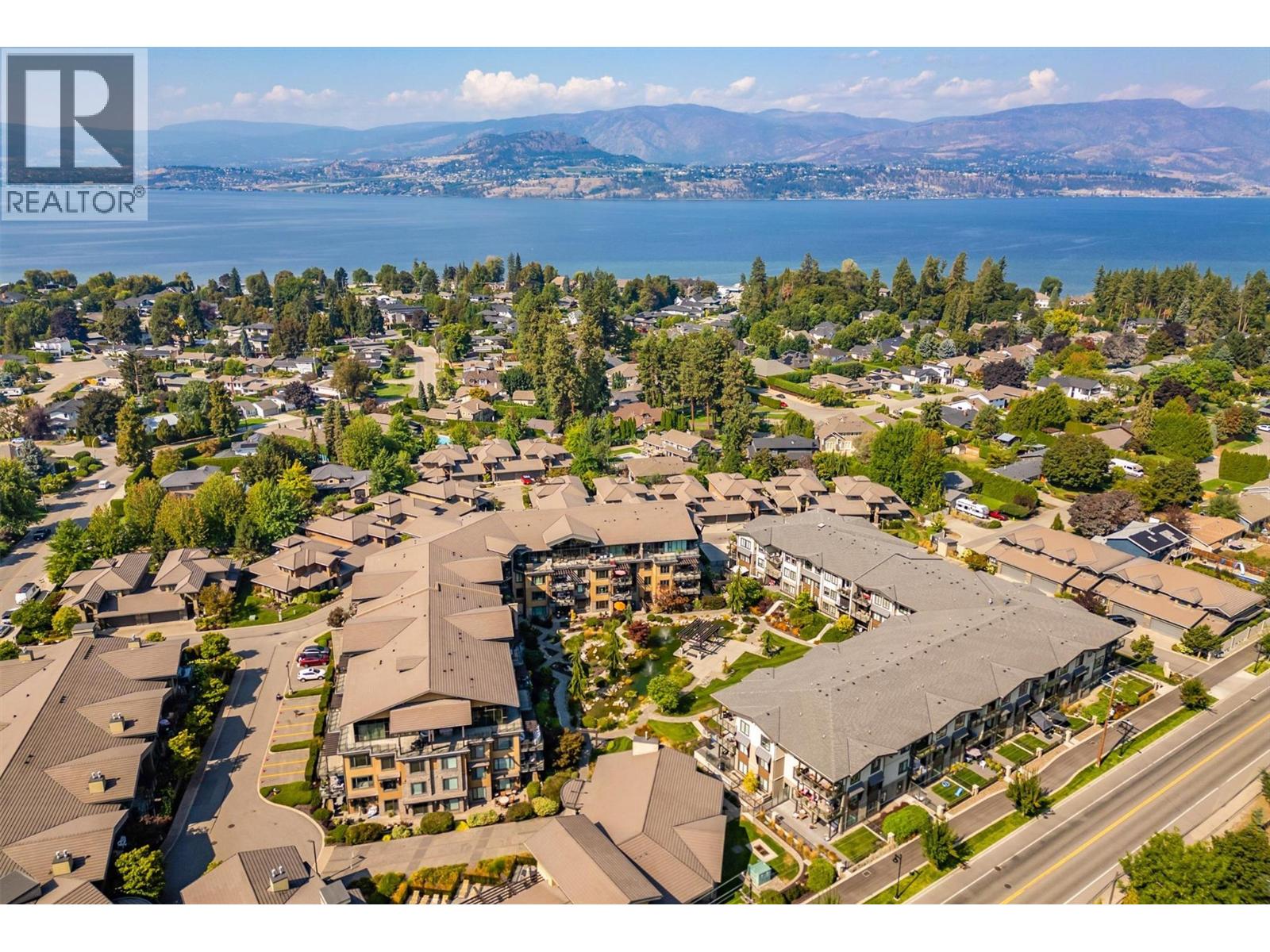 225 4380 Lakeshore Road, Kelowna