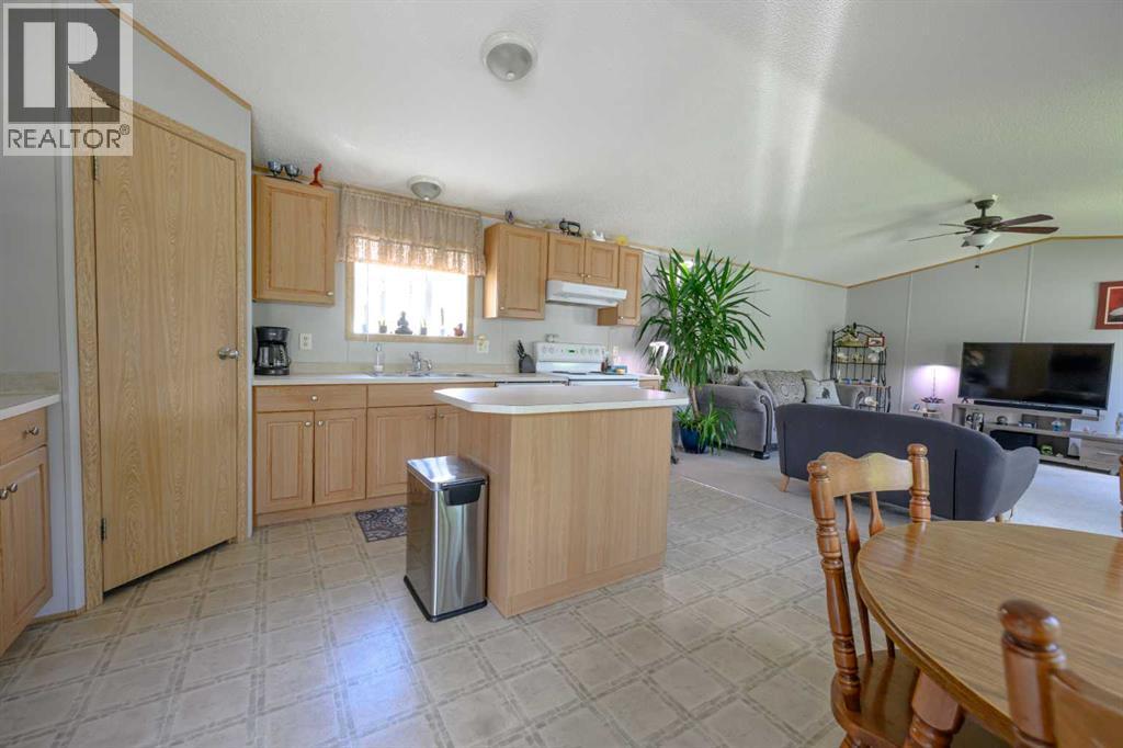 8505 90A Street - 12