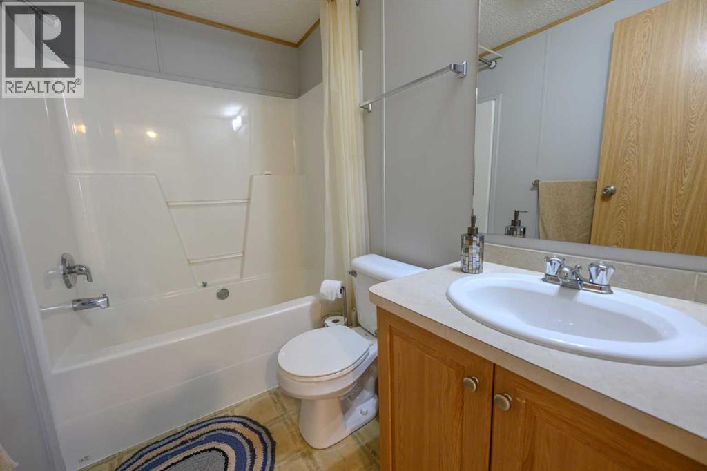 8505 90A Street - 22