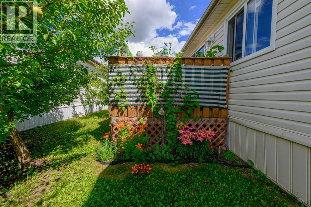 8505 90A Street - Image 29