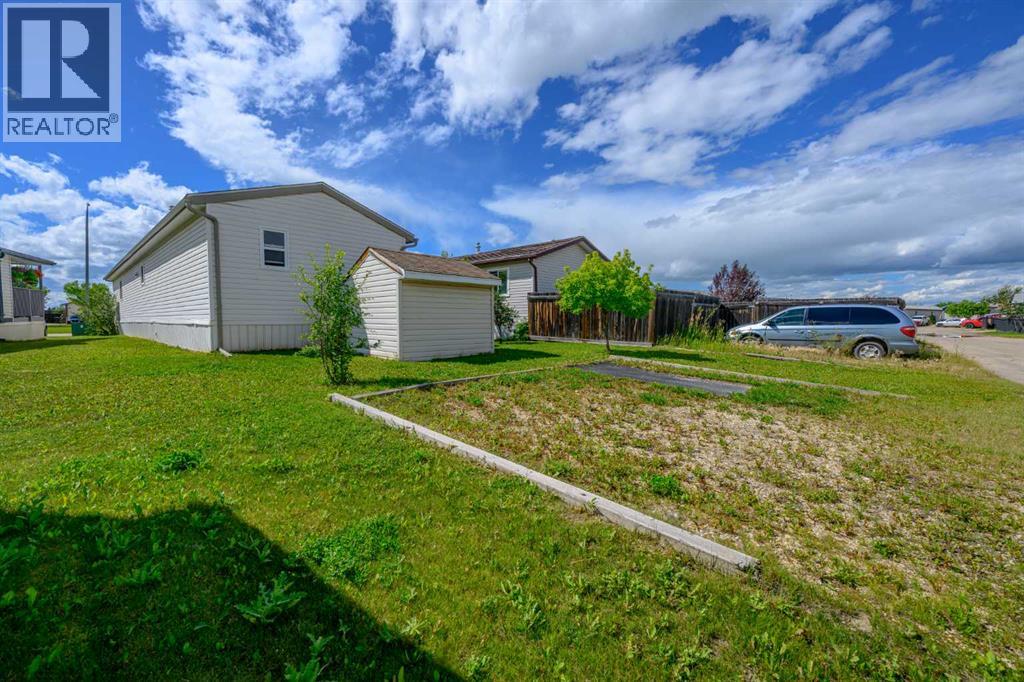 8505 90A Street - 34