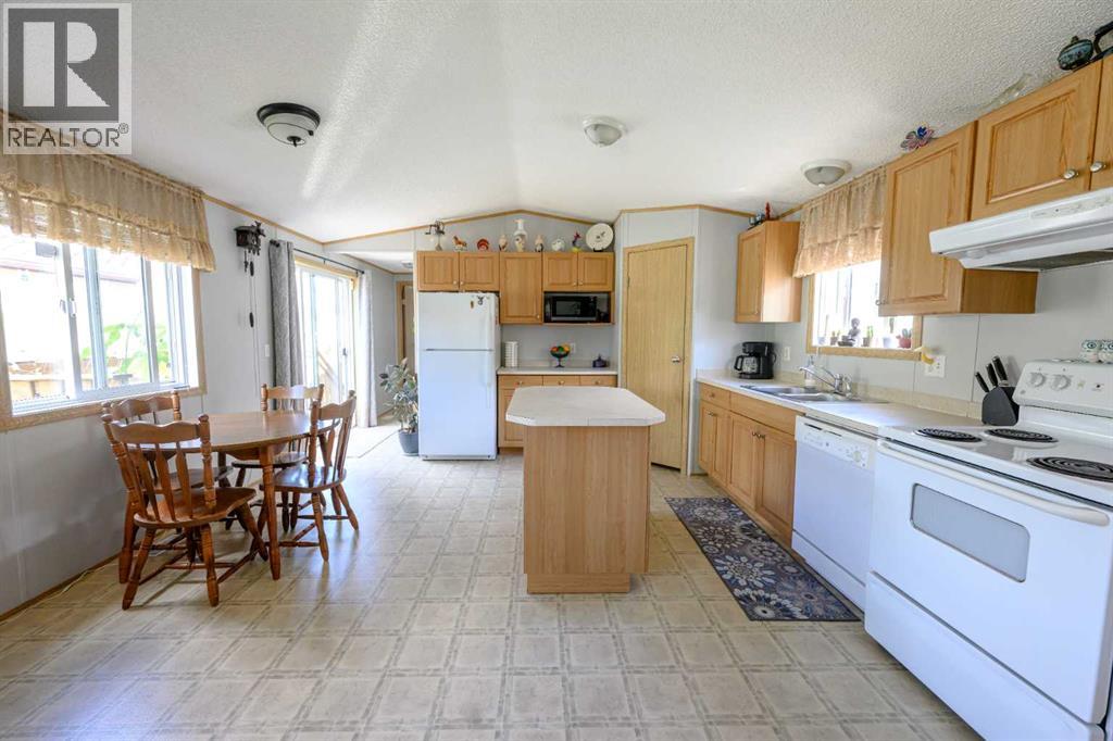 8505 90A Street - Image 10