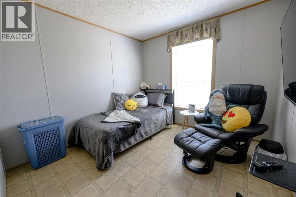 8505 90A Street - Image 23