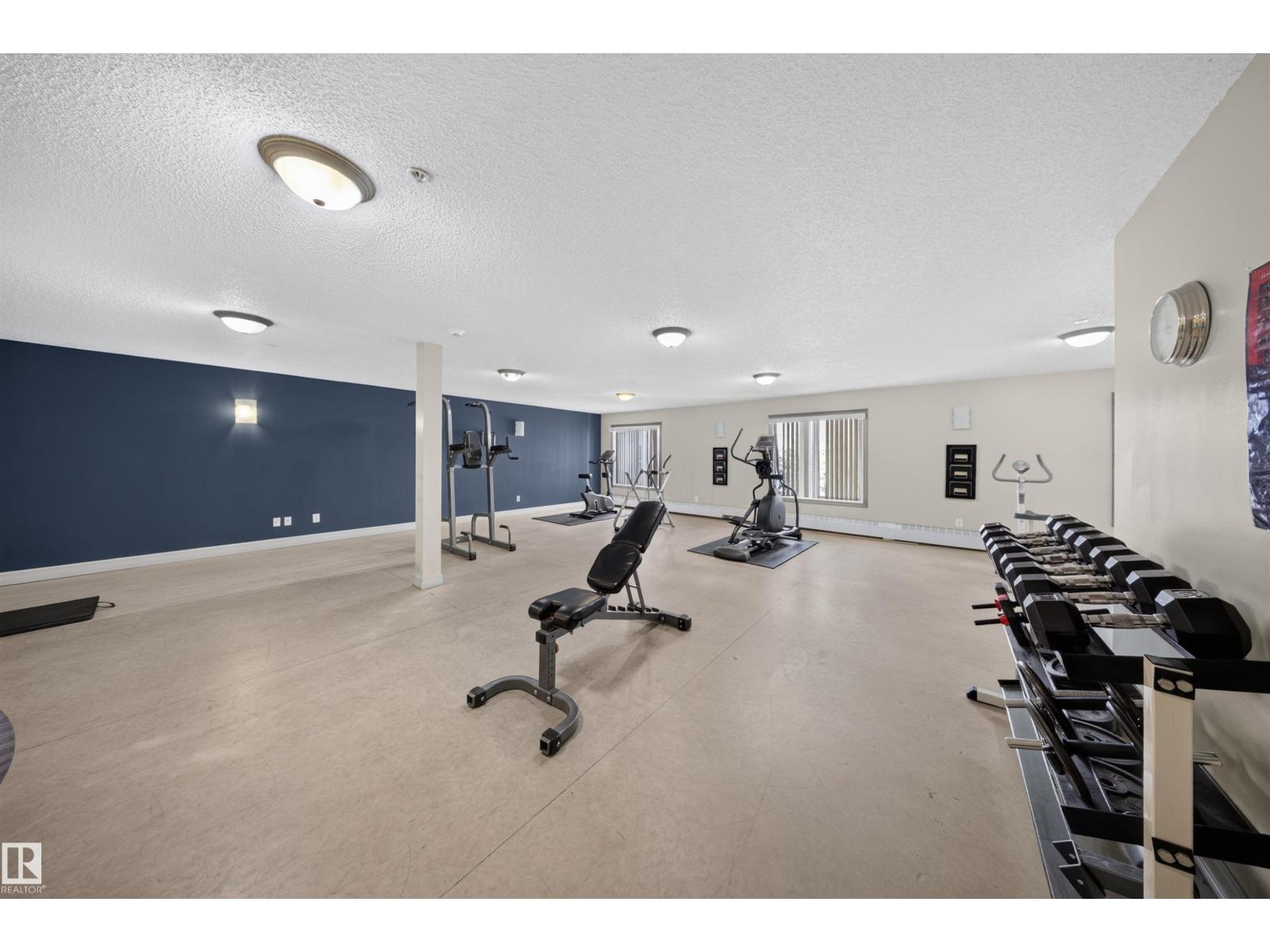#215 4403 23 ST NW - 18