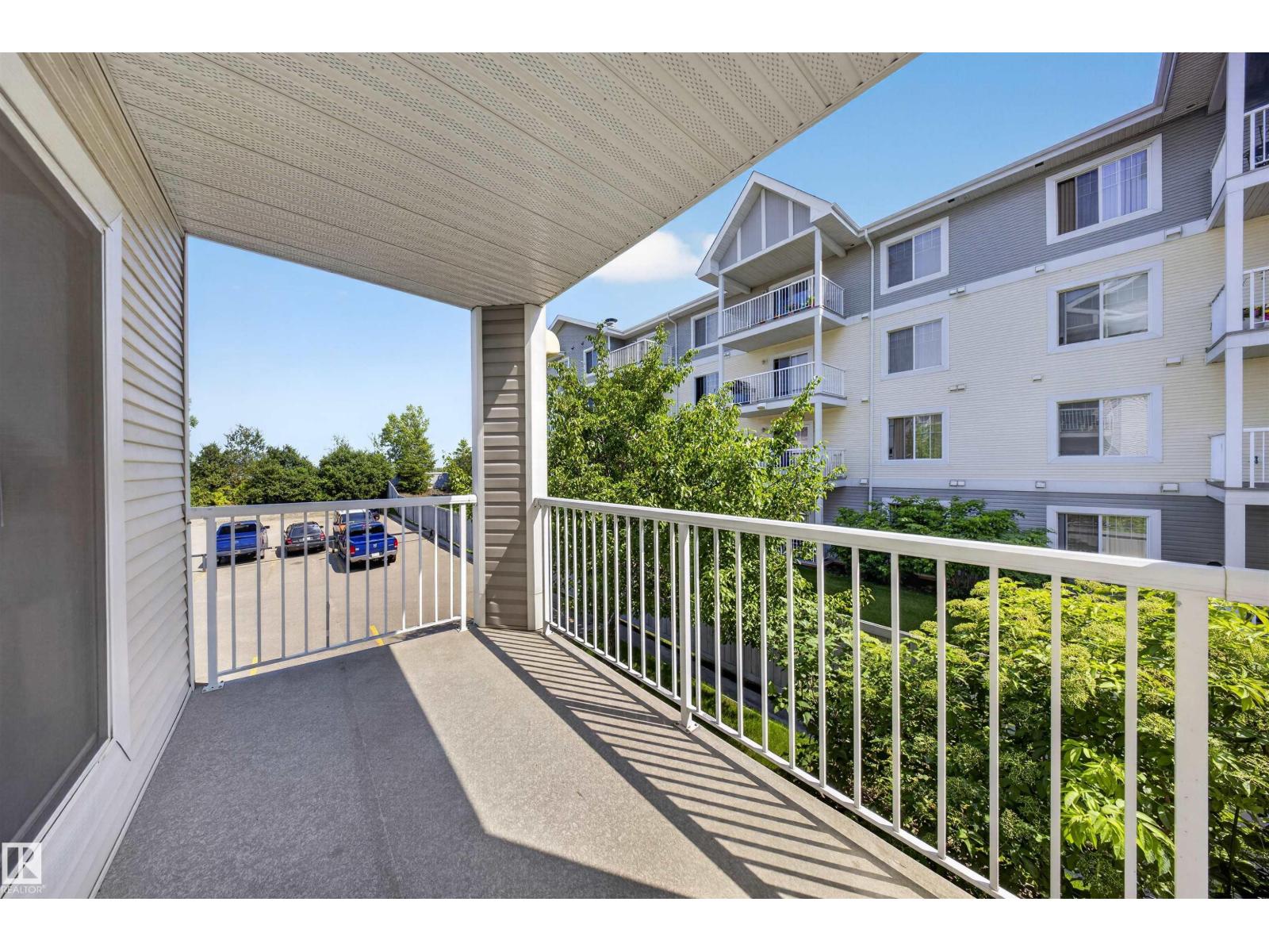#215 4403 23 ST NW - 22
