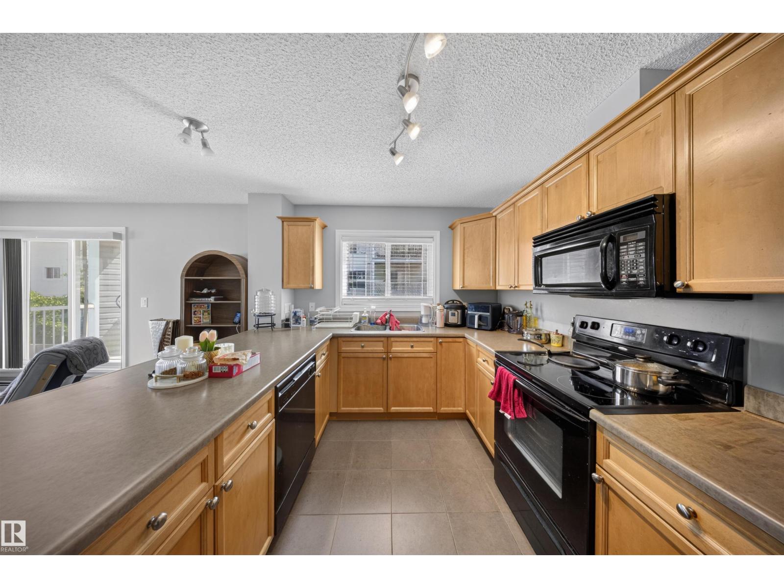 #215 4403 23 ST NW - 3
