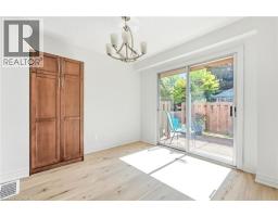 14 Berrisfield Crescent, Hamilton, ON L4T4X1 Photo 11